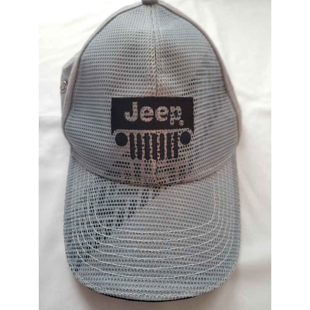 JEEP Hat Cap Strapback Gray Black Wrangler Grill Logo with Tire Tracks